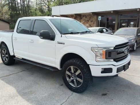 Used 2019 Ford F150 XLT w/ Equipment Group 302A Luxury AWD/4WD image 7