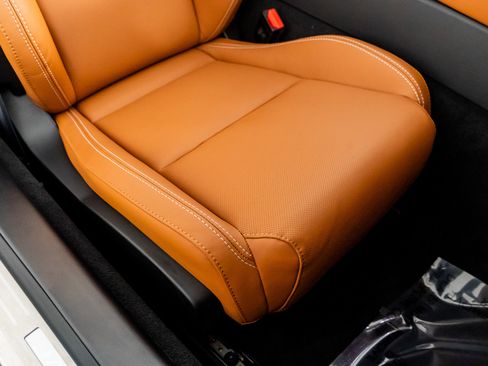 Used 2023 Jaguar F-TYPE R image 37