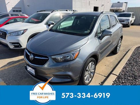 Used 2019 Buick Encore Preferred FWD image 1