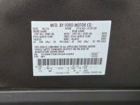 Used 2017 Ford Explorer XLT FWD image 23
