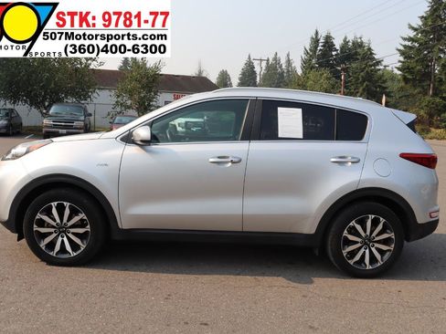 Used 2017 Kia Sportage EX AWD/4WD image 5