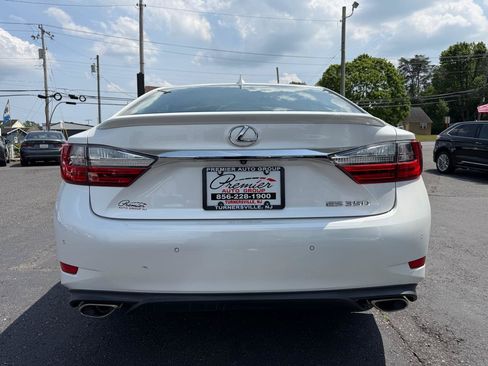 Used 2017 Lexus ES 350 w/ Navigation System Package FWD image 6