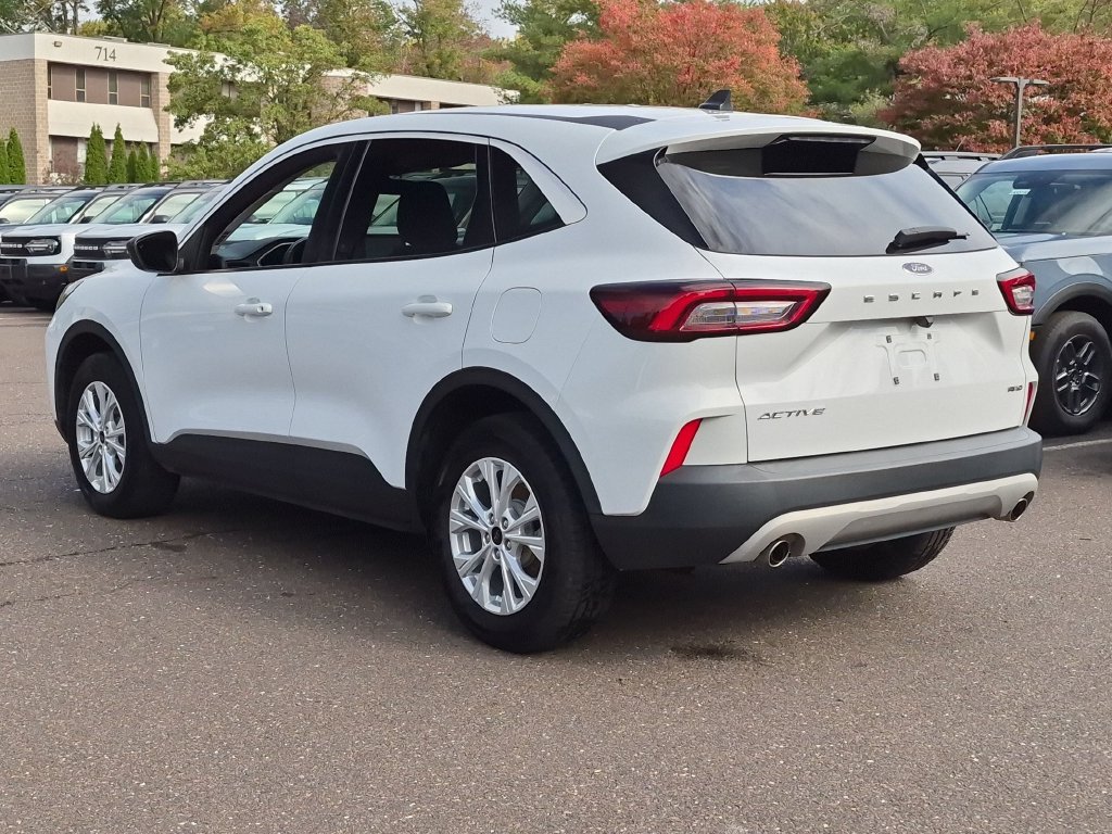Certified 2023 Ford Escape Active AWD/4WD image 9