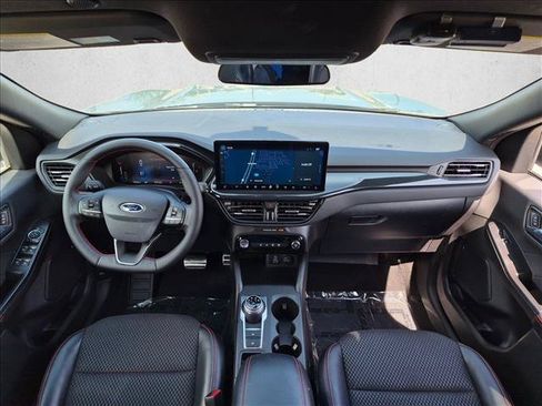 Used 2024 Ford Escape ST-Line w/ Tech Pack #1 AWD/4WD image 18