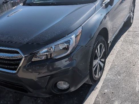 Used 2019 Subaru Outback 2.5i Limited w/ Popular Package #2 image 2