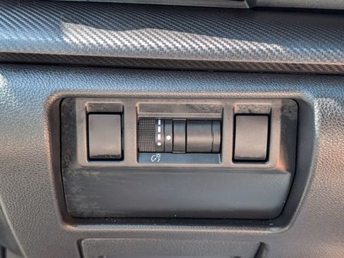 Certified 2024 Subaru Crosstrek 2.5i Limited w/ Crosstrek Mirror Package AWD/4WD image 11