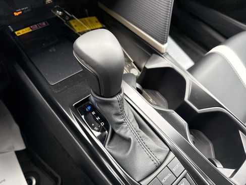 Certified 2026 Toyota Camry SE image 23