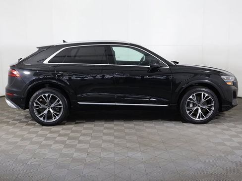 Used 2024 Audi Q8 Premium Plus image 20