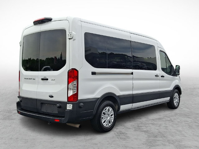 Used 2024 Ford Transit 350 XLT RWD image 4