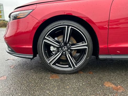 Used 2024 Honda Accord Sport image 31