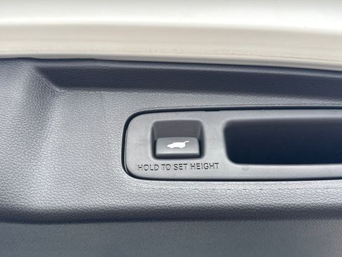 Used 2023 Honda CR-V Sport Touring image 17