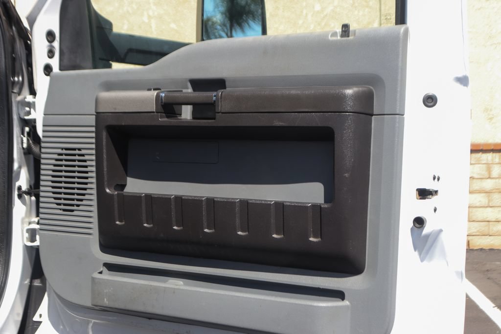 Used 2019 Ford F650 2WD Regular Cab Super Duty image 31