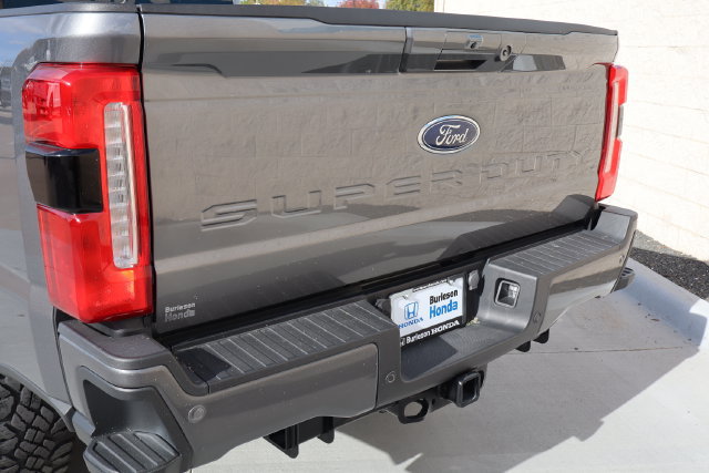 Used 2024 Ford F250 Lariat w/ Lariat Ultimate Package AWD/4WD image 7