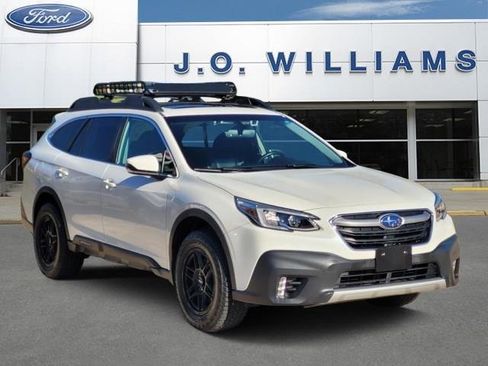 Used 2020 Subaru Outback Limited w/ Popular Package #2 image 1