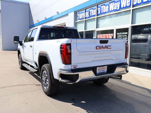 New 2026 GMC Sierra 3500 SLT w/ SLT Convenience Package AWD/4WD image 8
