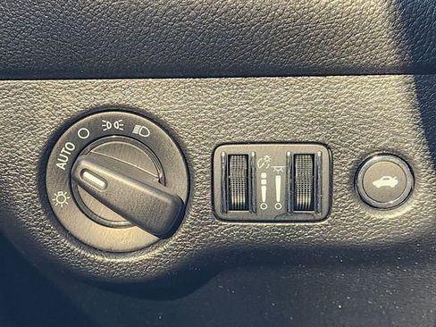 Certified 2023 Dodge Challenger R/T image 24