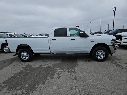 New 2026 RAM 2500 Tradesman image 8
