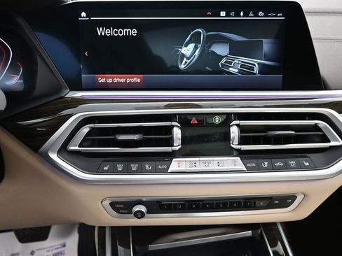 Used 2019 BMW X7 xDrive40i w/ Premium Package image 20
