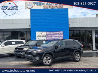 Used 2025 Toyota RAV4 XLE video 1