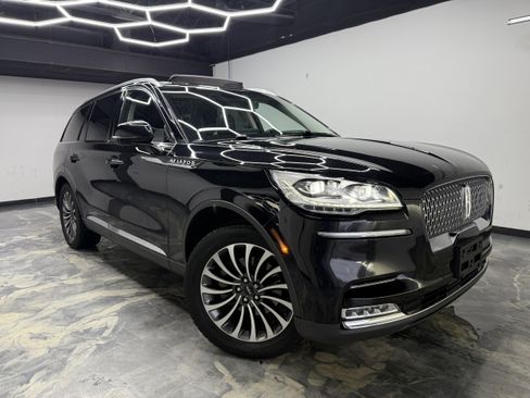 Used 2020 Lincoln Aviator Reserve w/ Equipment Group 201A image 6