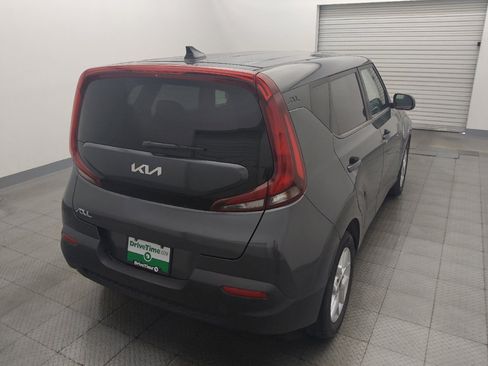 Used 2022 Kia Soul LX w/ Technology Package FWD image 7