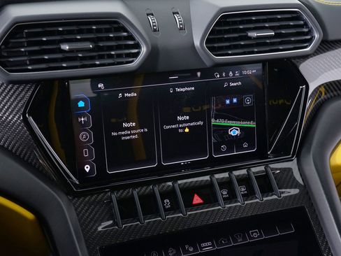 Used 2024 Lamborghini Urus S image 28