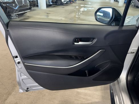Used 2021 Toyota Corolla SE image 17
