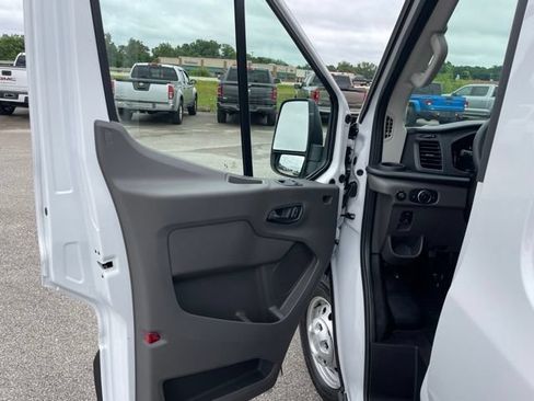 New 2026 Ford Transit 150 148 Medium Roof AWD image 16