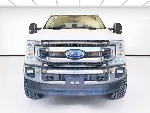 Used 2022 Ford F250 XLT w/ XLT Value Package image 2