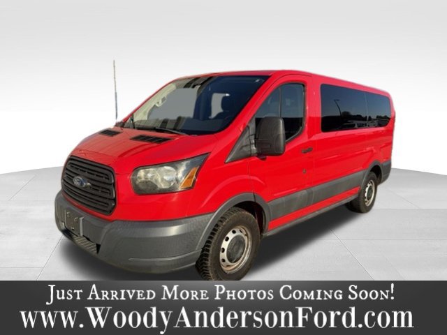 Used 2016 Ford Transit 150 XL RWD image 1