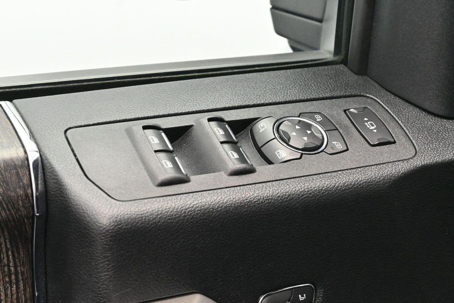 Used 2020 Ford F250 Lariat AWD/4WD image 11