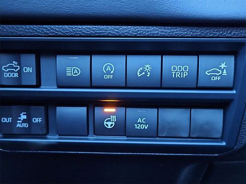 New 2026 Toyota Tundra Platinum image 10