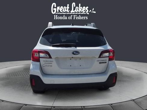 Used 2018 Subaru Outback 2.5i Limited AWD/4WD image 4