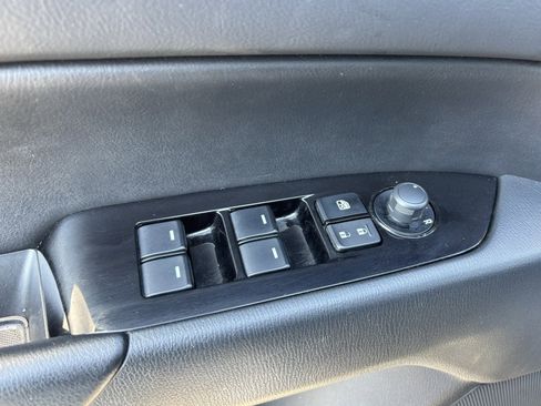 Used 2024 MAZDA CX-5 AWD 2.5 S w/ Select Package image 17