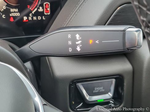 New 2026 GMC Yukon Denali w/ Sun & Power Step Package image 18