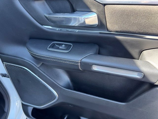 Used 2022 RAM 1500 Laramie AWD/4WD image 25