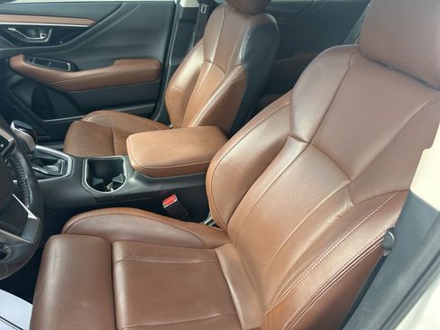 Used 2022 Subaru Outback Touring AWD/4WD image 14