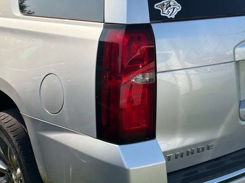 Used 2020 Chevrolet Tahoe Premier AWD/4WD image 9