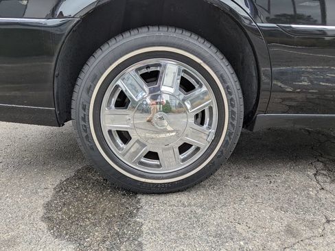 Used 2007 Cadillac DTS FWD image 60