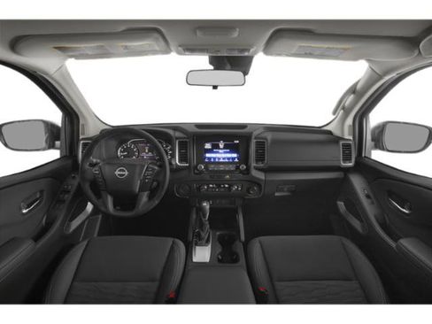 Used 2022 Nissan Frontier SV image 5