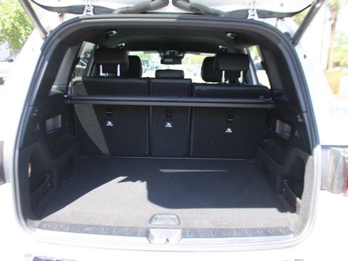 Certified 2025 Mercedes-Benz GLC 350e 4MATIC image 31