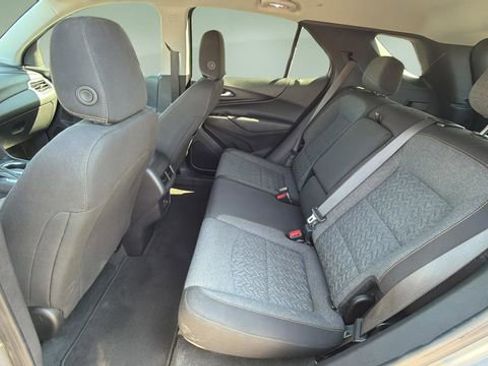 Used 2024 Chevrolet Equinox LT AWD/4WD image 19