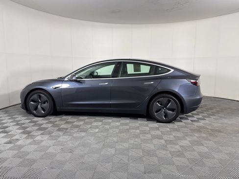 Used 2020 Tesla Model 3 Long Range AWD/4WD image 2