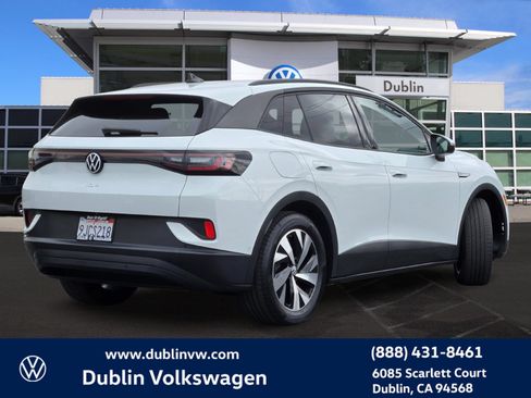Certified 2023 Volkswagen ID.4 Pro RWD image 4