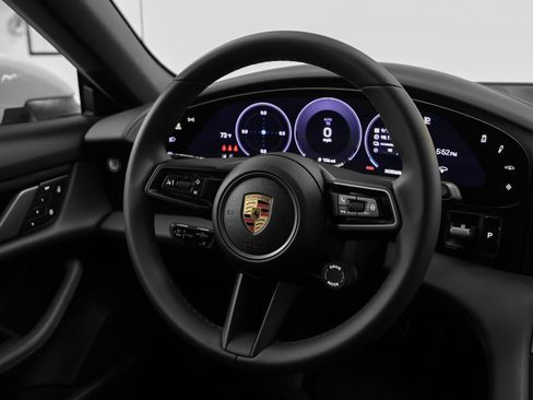 New 2025 Porsche Taycan image 29