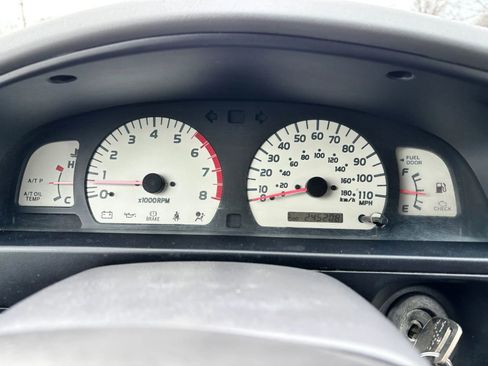 Used 2001 Toyota Tacoma 4x4 Double Cab image 22