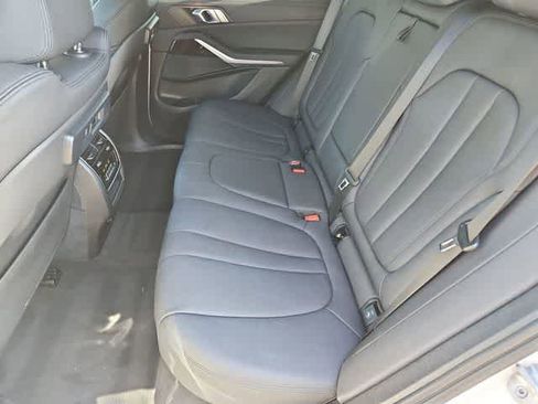 Used 2021 BMW X5 sDrive40i w/ Convenience Package image 21