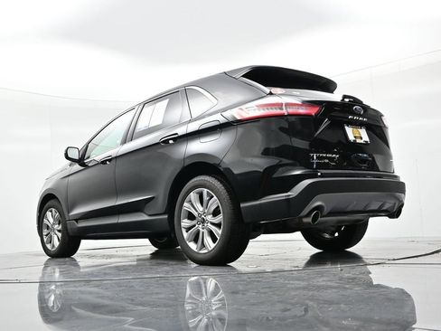 Used 2024 Ford Edge Titanium AWD/4WD image 18
