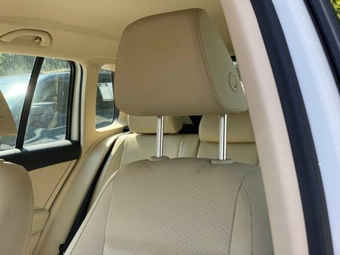 Used 2016 Volkswagen Tiguan S FWD image 24