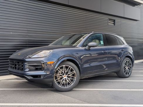 New 2026 Porsche Cayenne image 1